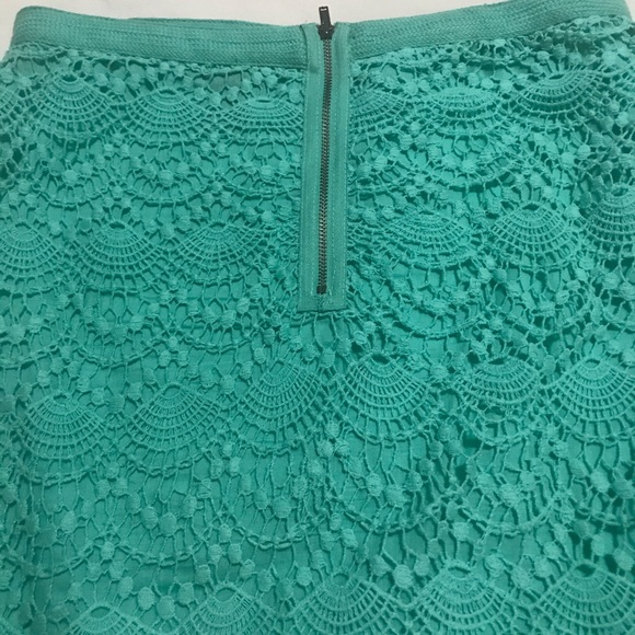 Lace skirt, knee length - Picture 3 of 3